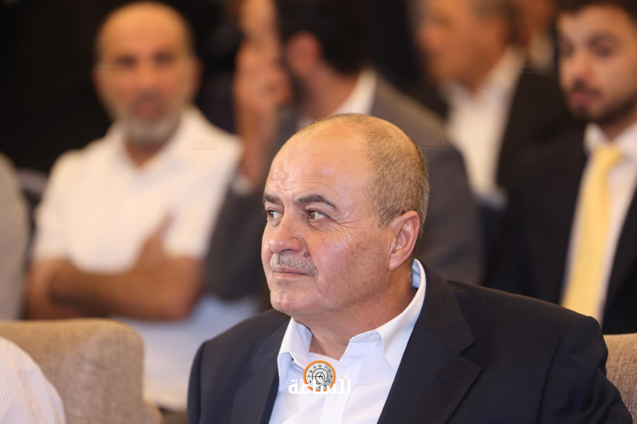 Madar Al-Saa Images 0.6216500112983938