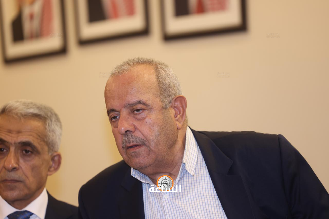 Madar Al-Saa Images 0.27163156447900316