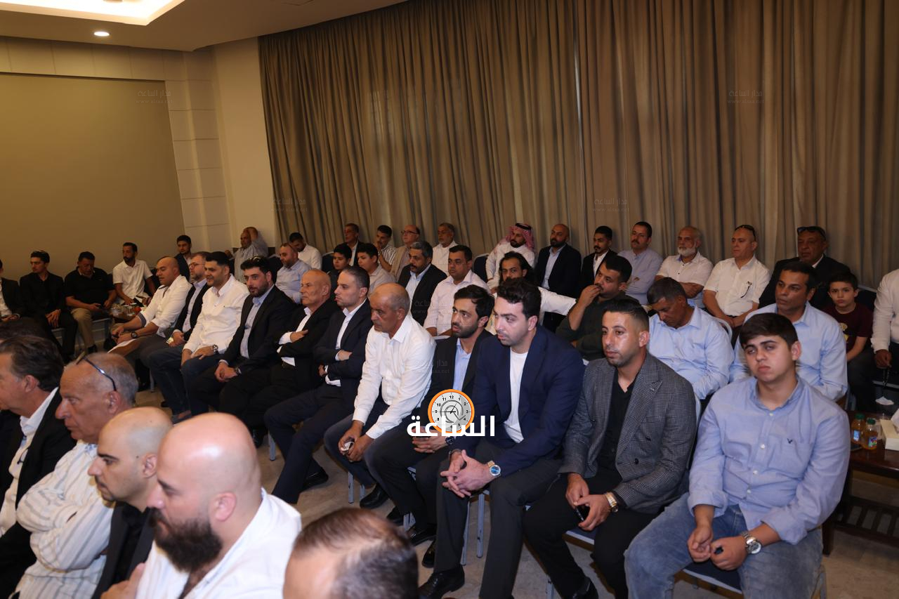Madar Al-Saa Images 0.49108005480719785