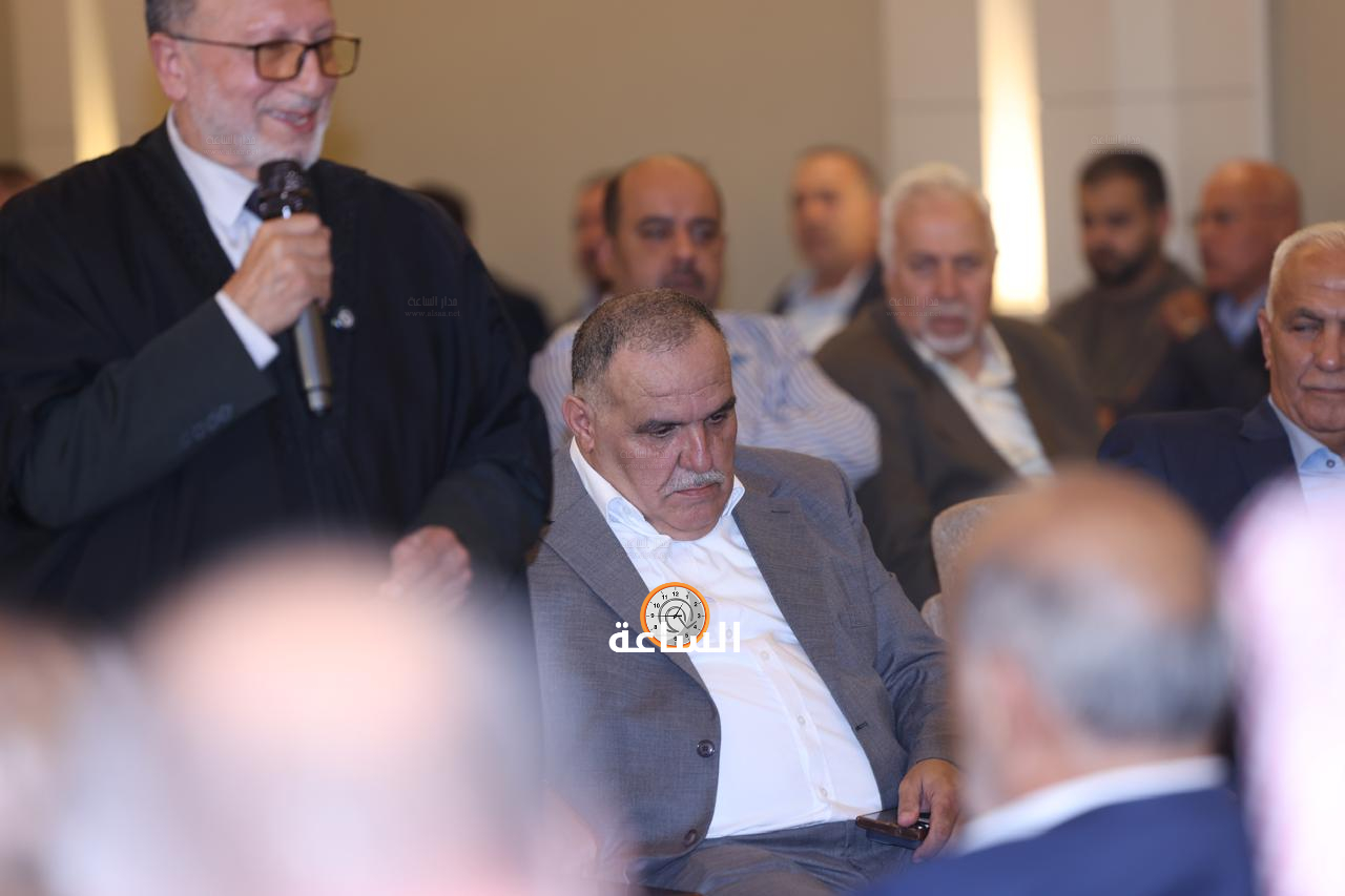 Madar Al-Saa Images 0.9640117119360524