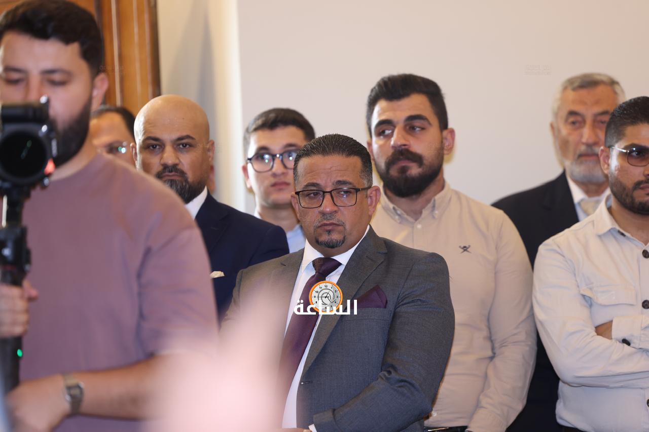 Madar Al-Saa Images 0.47848494778235195