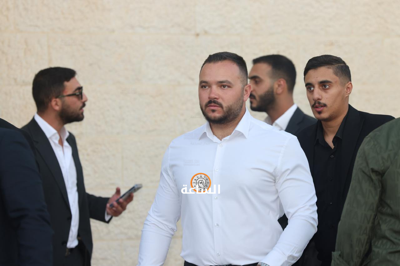 Madar Al-Saa Images 0.5156224236740135