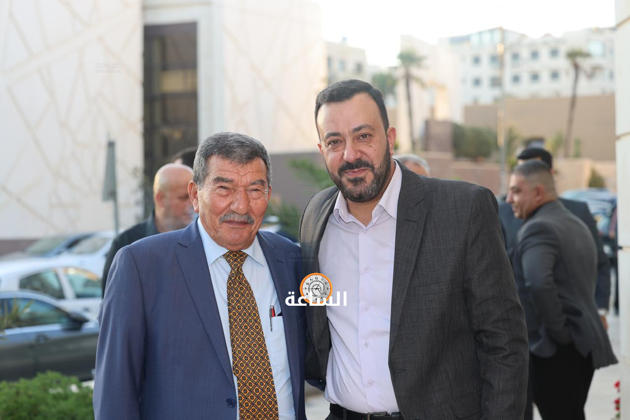 Madar Al-Saa Images 0.38122730009399475
