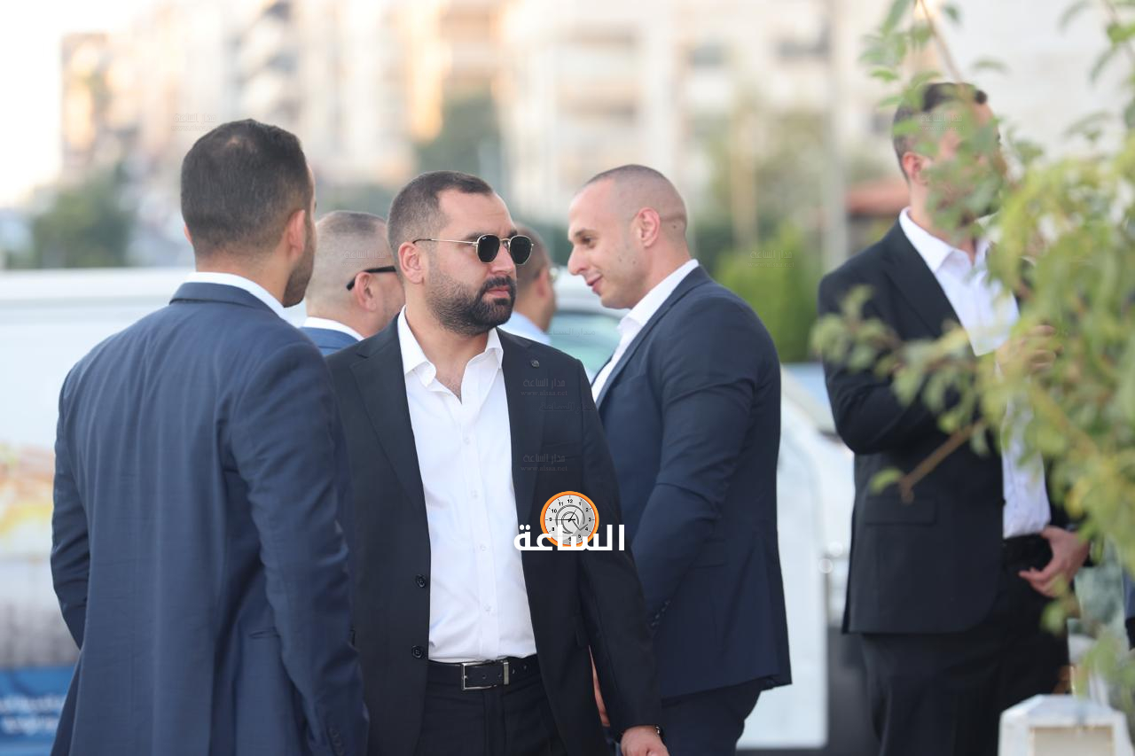 Madar Al-Saa Images 0.9511162559459905