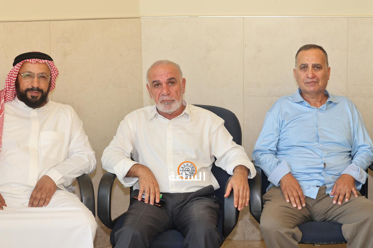 Madar Al-Saa Images 0.44917438774339036