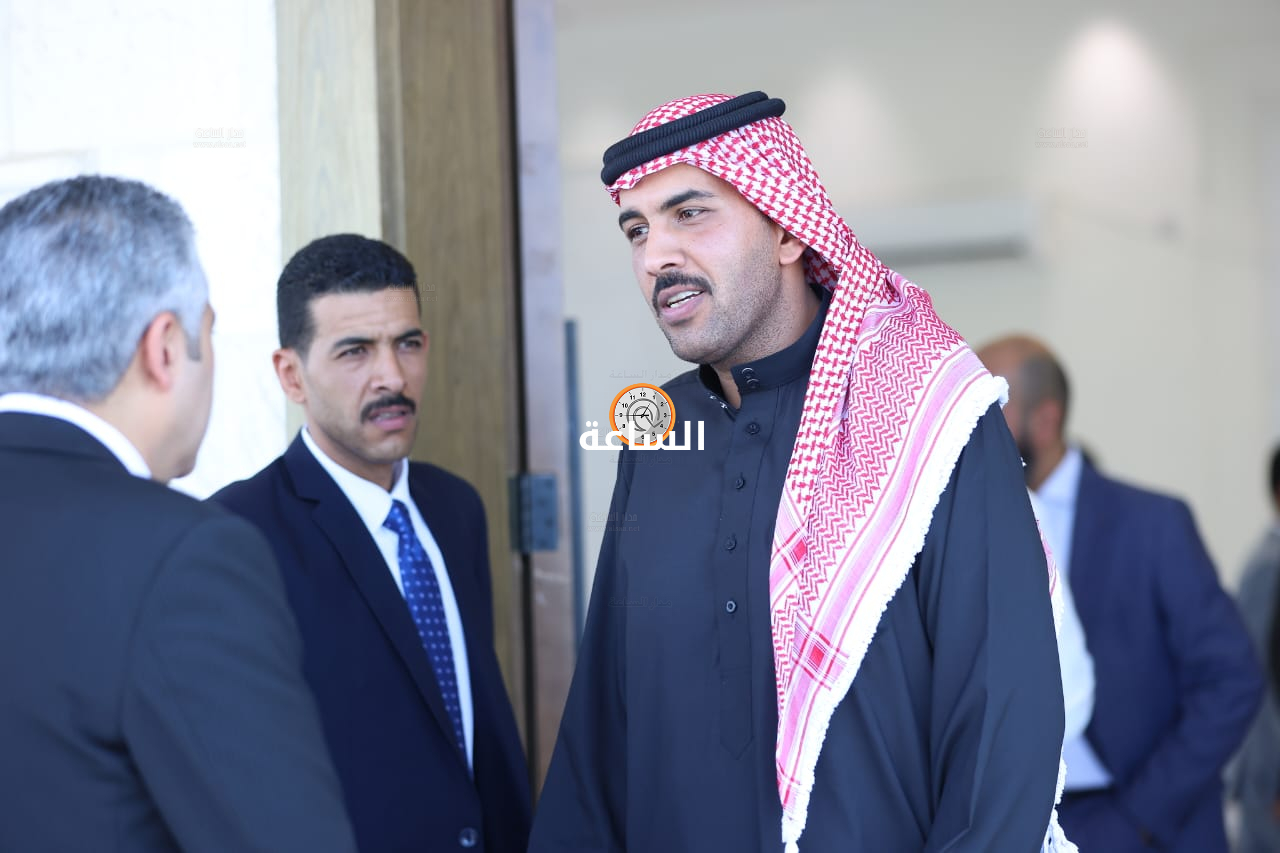 Madar Al-Saa Images 0.4813443311755804