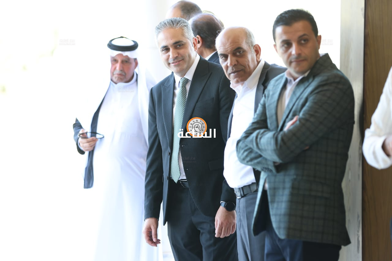 Madar Al-Saa Images 0.4830254259244181