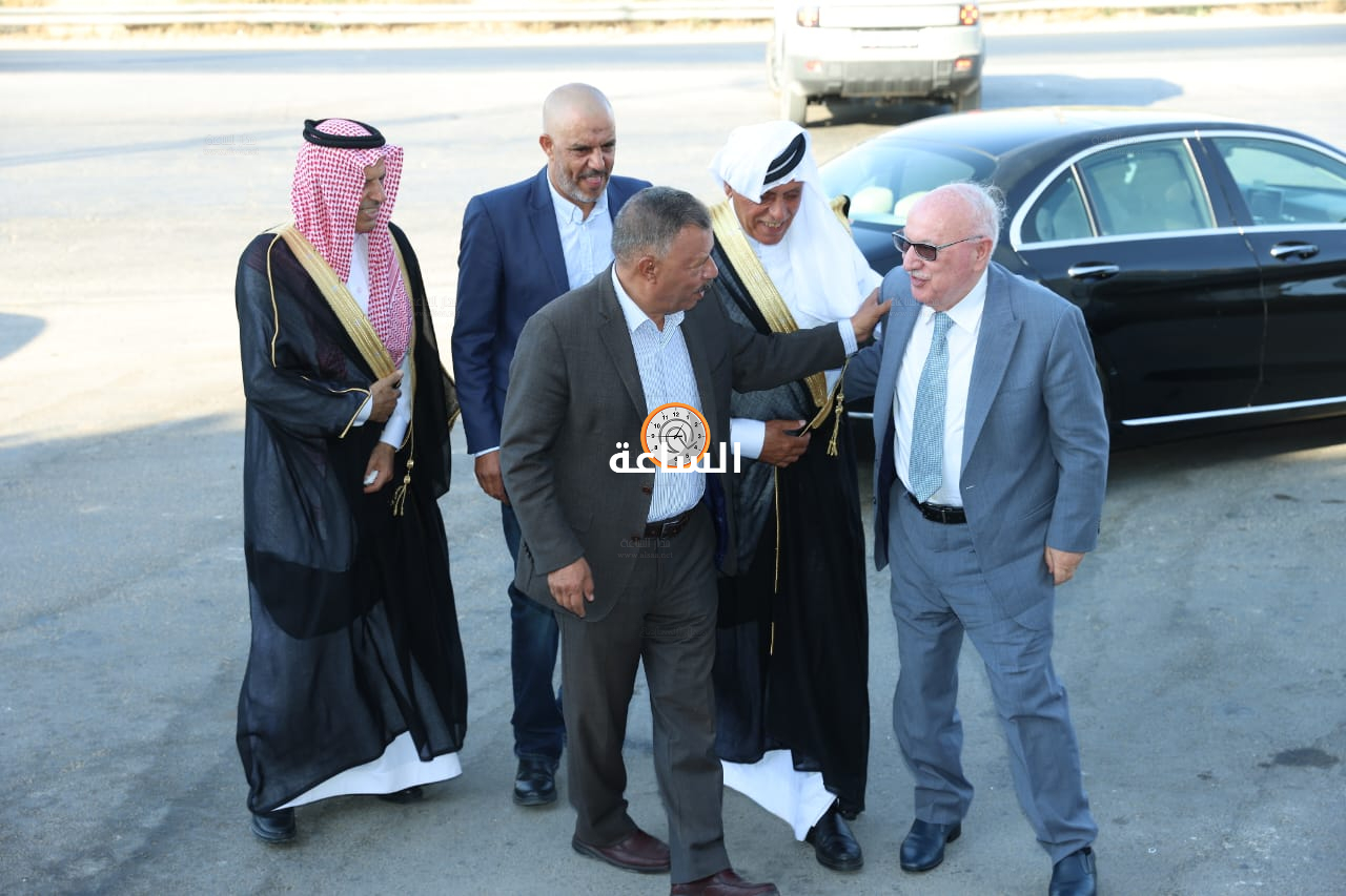 Madar Al-Saa Images 0.6625805618642158