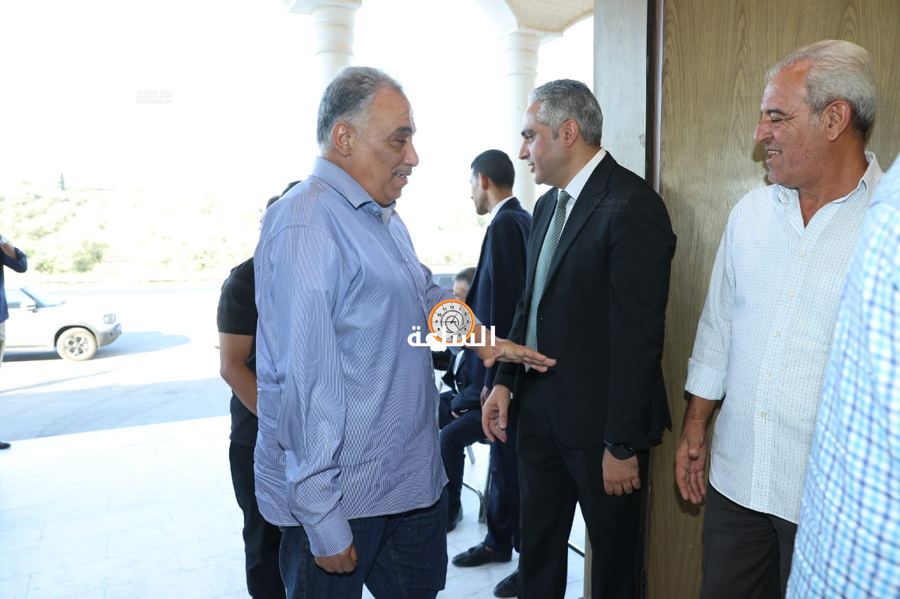 Madar Al-Saa Images 0.4570147508377348