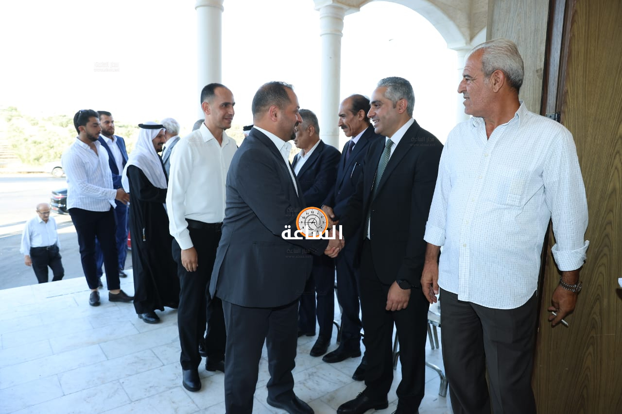 Madar Al-Saa Images 0.6878302147066786