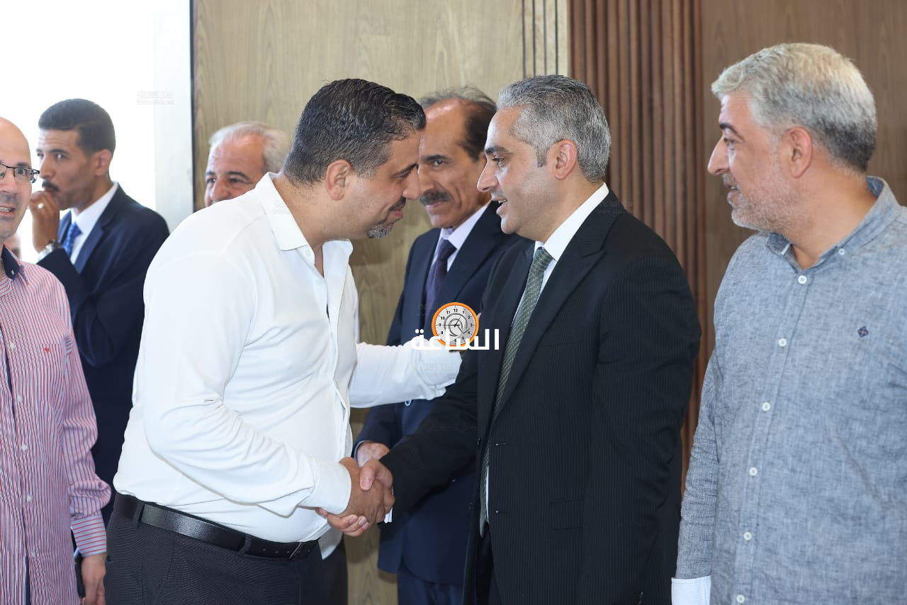 Madar Al-Saa Images 0.6468377655952701
