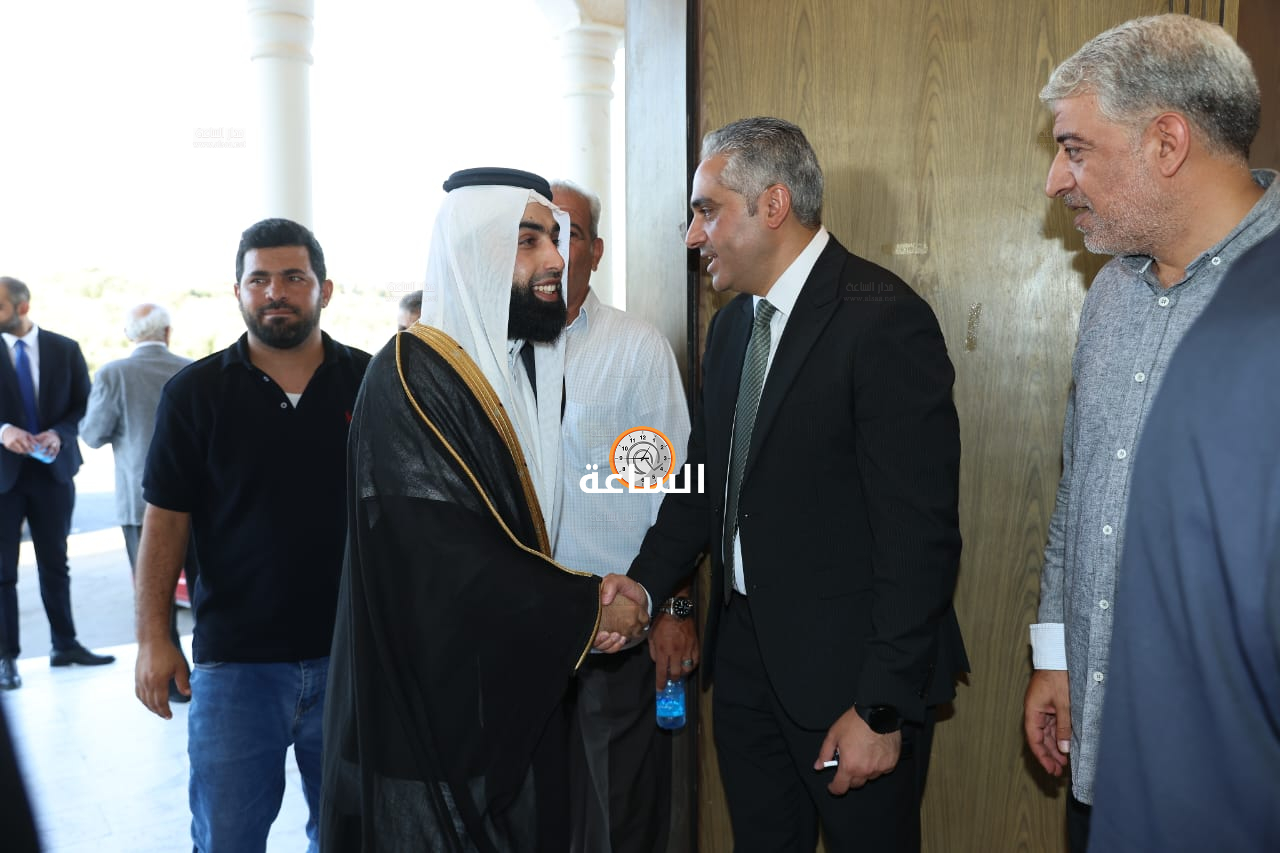 Madar Al-Saa Images 0.36051413235435426