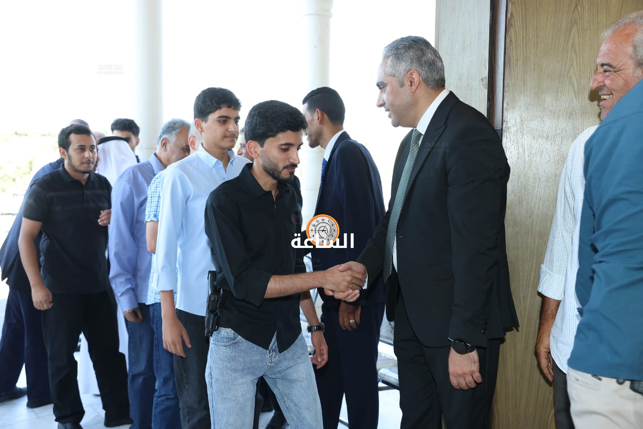 Madar Al-Saa Images 0.2931883508868979