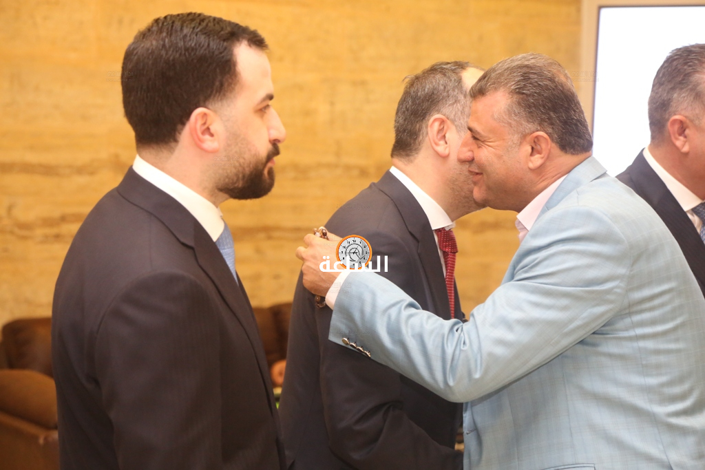 Madar Al-Saa Images 0.6927191523635305