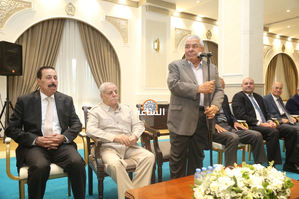Madar Al-Saa Images 0.8514591409487012