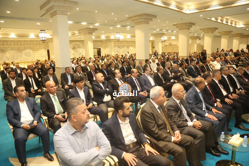 Madar Al-Saa Images 0.8703037319271307