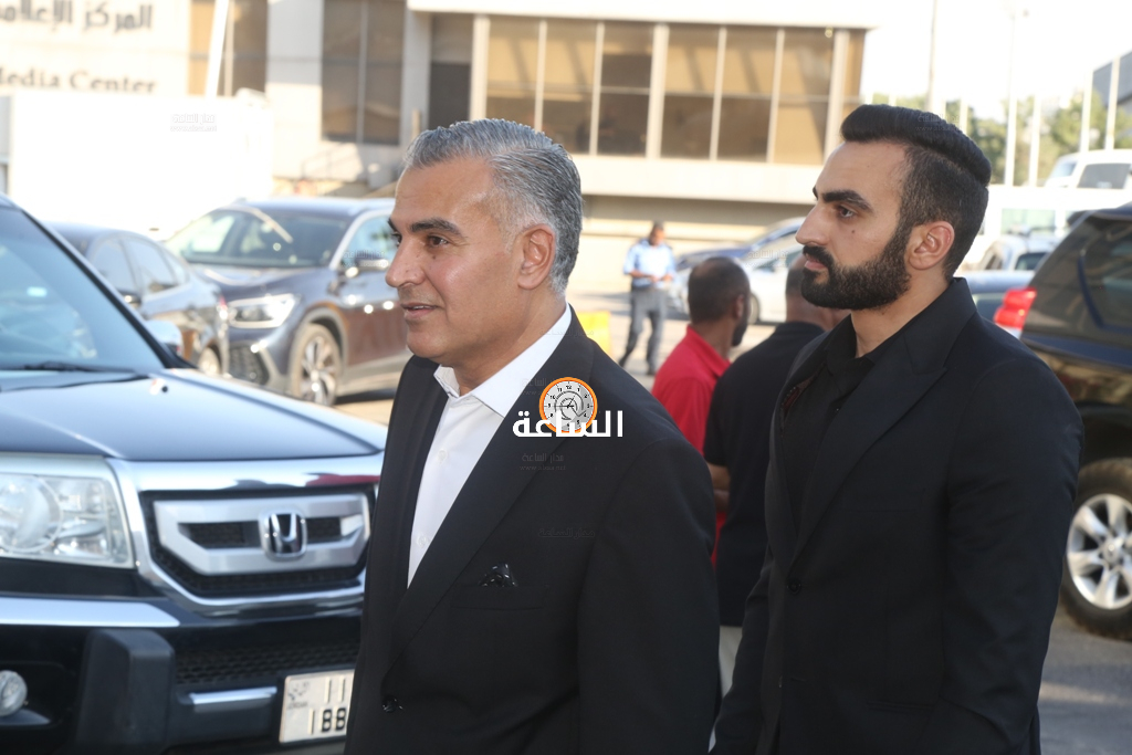 Madar Al-Saa Images 0.15719333544309178