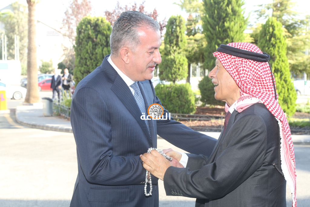 Madar Al-Saa Images 0.7883813067260997