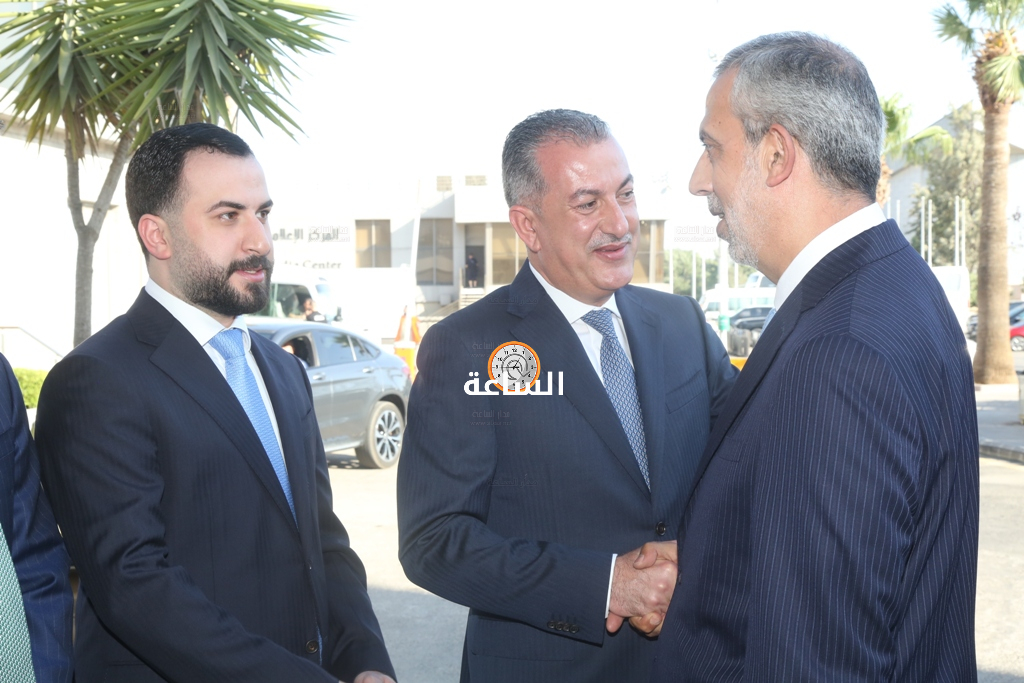 Madar Al-Saa Images 0.6621201990439501