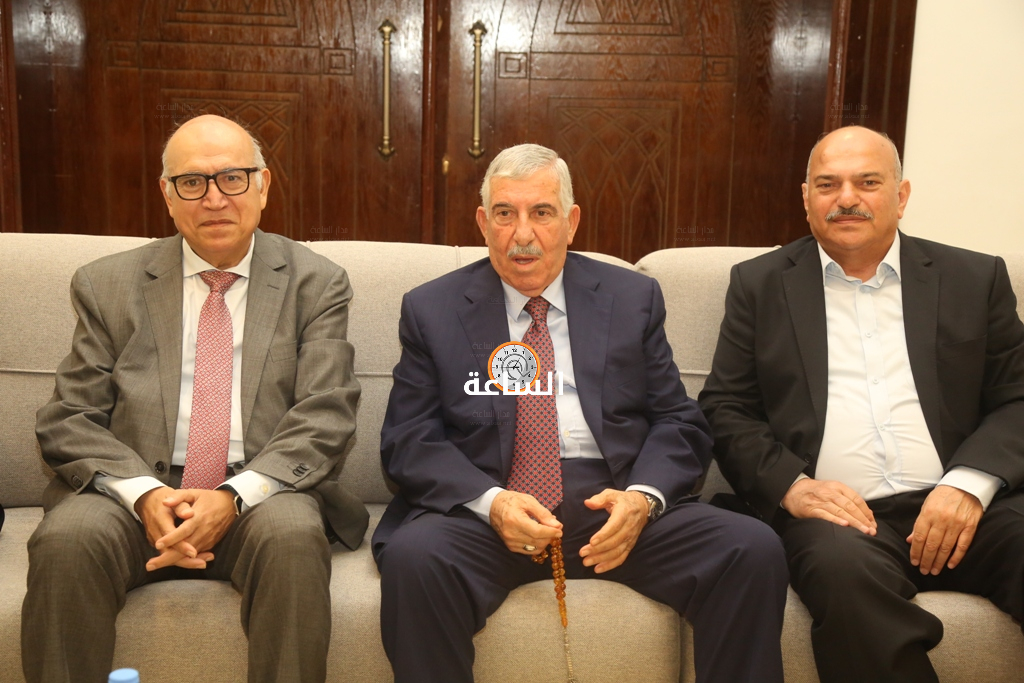Madar Al-Saa Images 0.1283031399967216