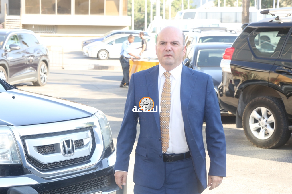 Madar Al-Saa Images 0.15177945460785736