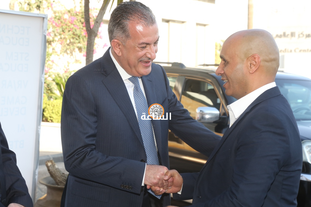 Madar Al-Saa Images 0.2736957587218535