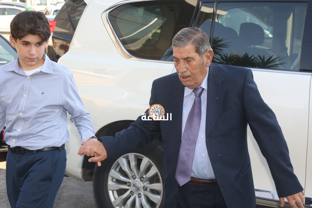 Madar Al-Saa Images 0.7256364406040083
