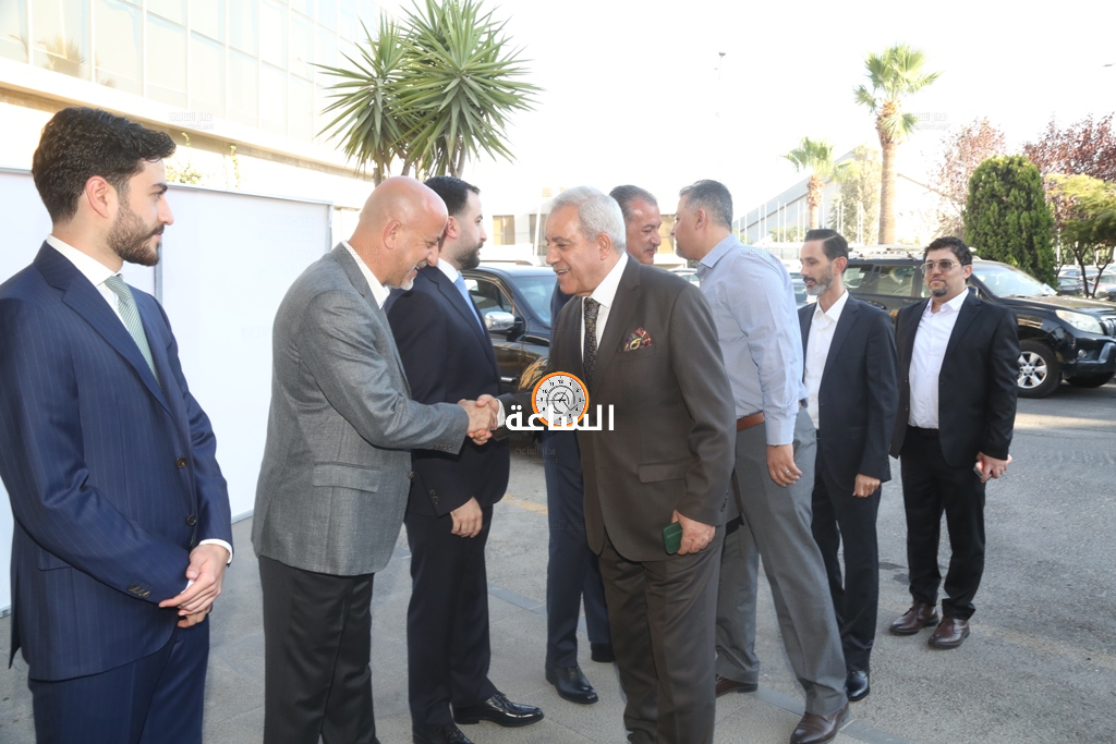 Madar Al-Saa Images 0.9354999885941129