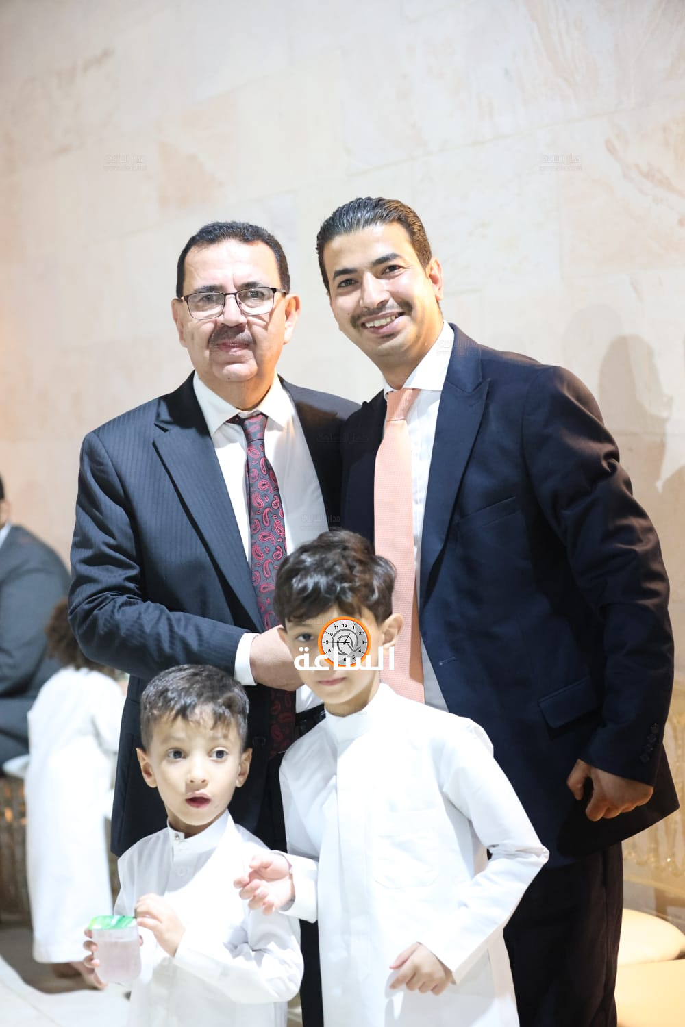 Madar Al-Saa Images 0.7245363062054895
