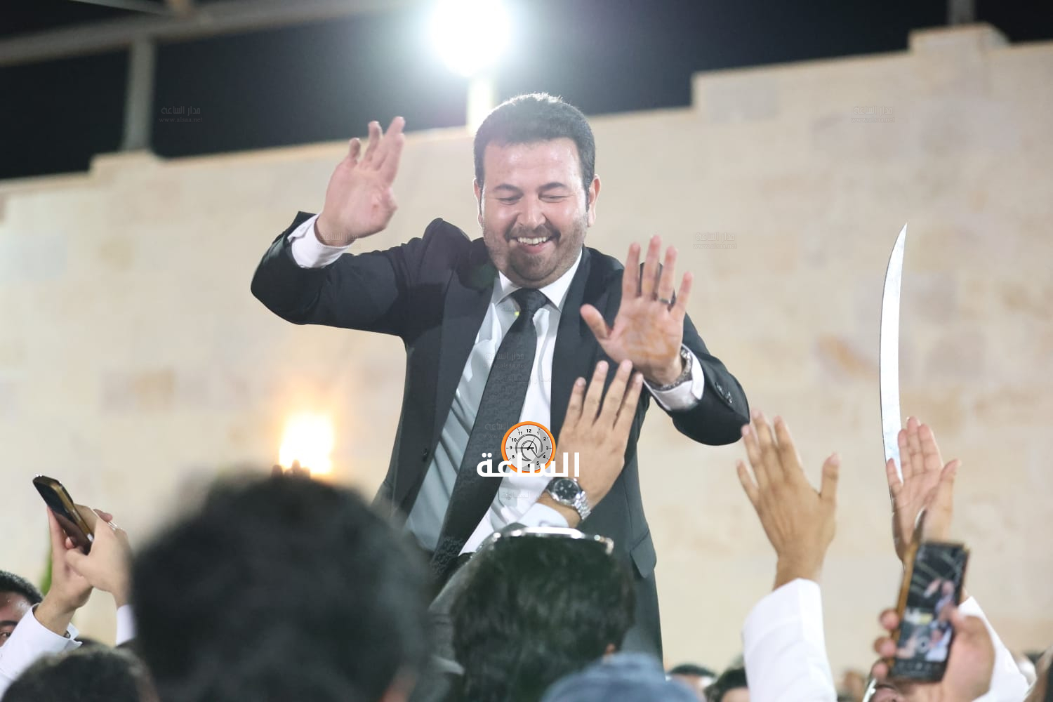 Madar Al-Saa Images 0.3741150168597335