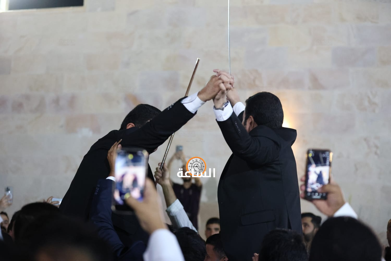 Madar Al-Saa Images 0.4461722257282845