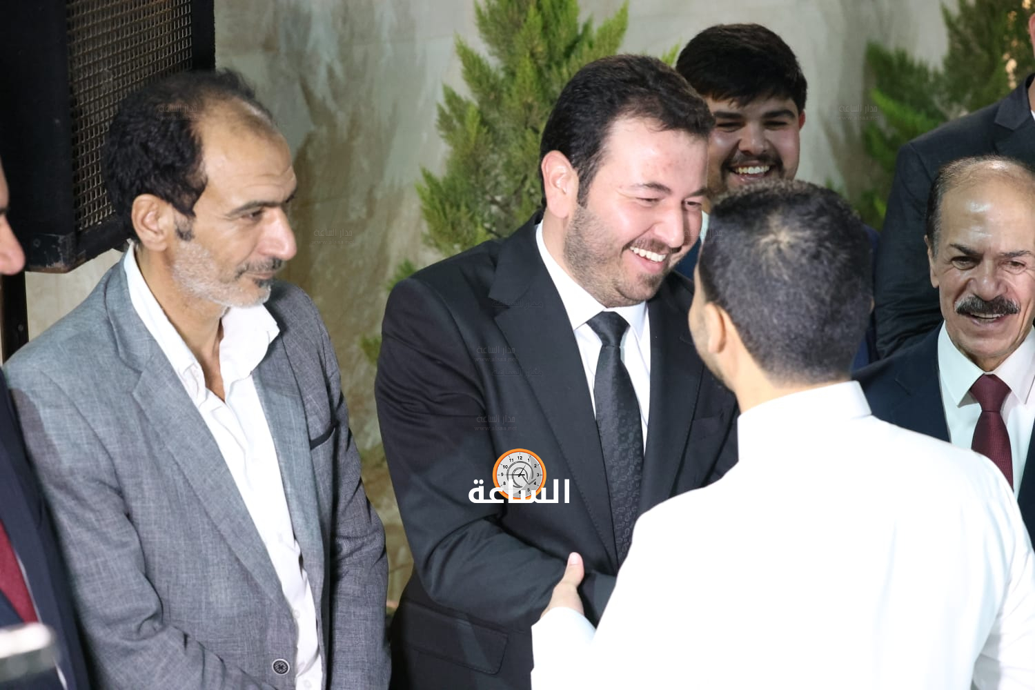 Madar Al-Saa Images 0.6167857240626801