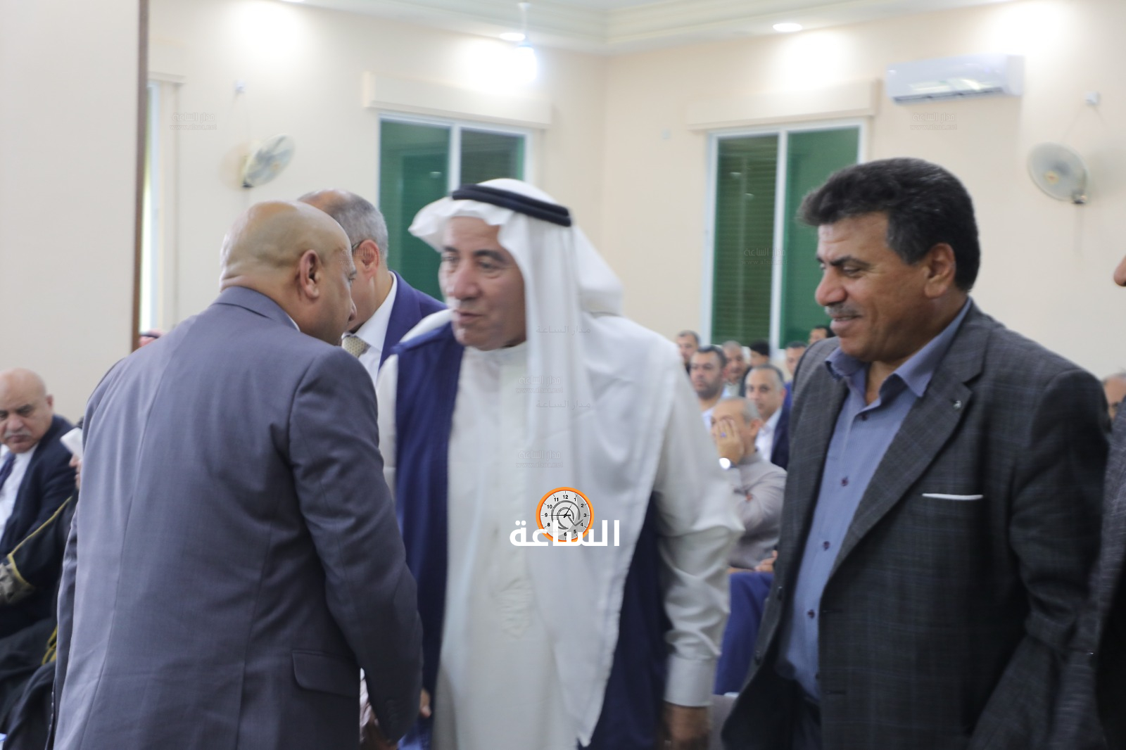Madar Al-Saa Images 0.9422048987166223