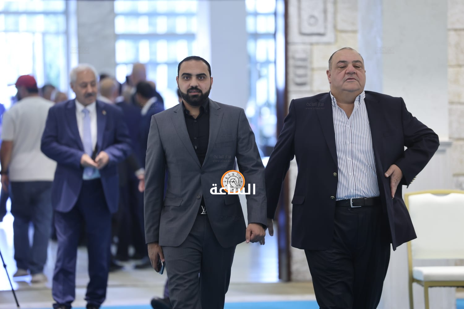 Madar Al-Saa Images 0.35141008114180794