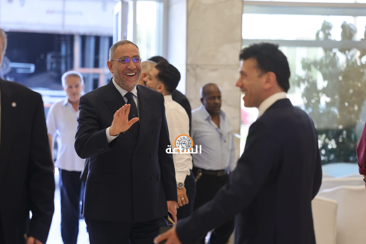 Madar Al-Saa Images 0.04336956037299211