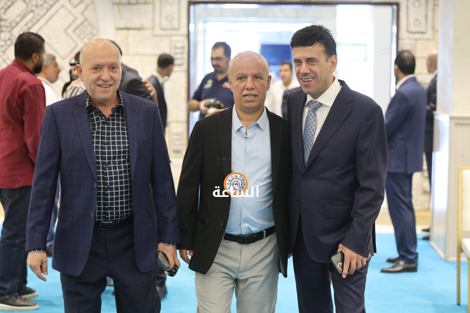 Madar Al-Saa Images 0.2659174510080946