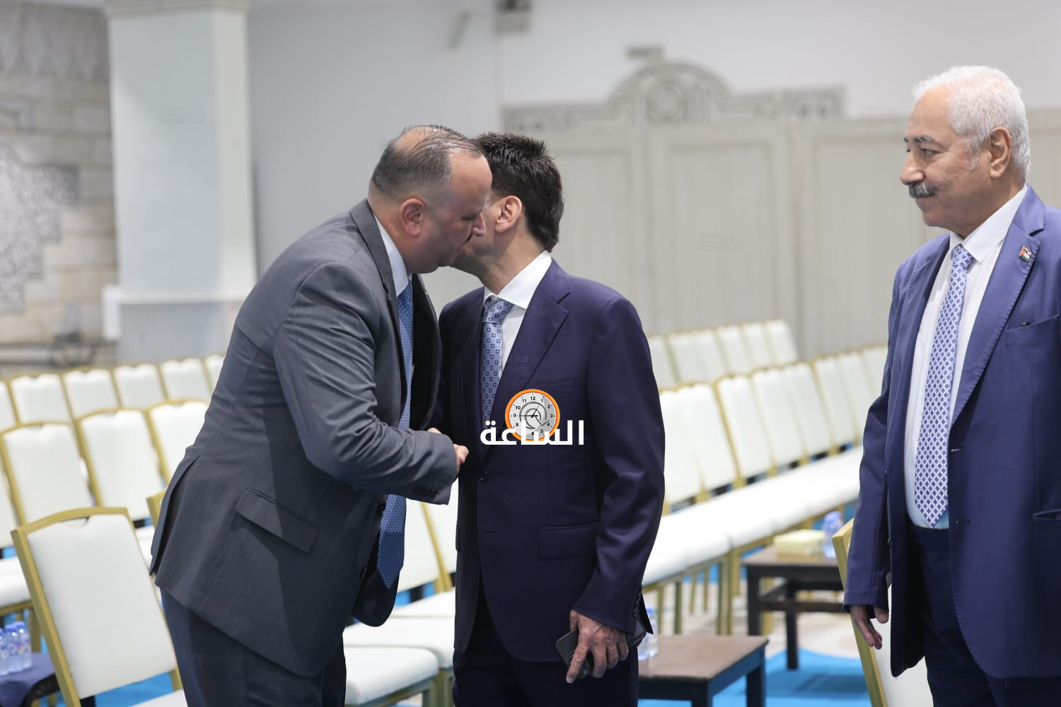 Madar Al-Saa Images 0.4150614945595579