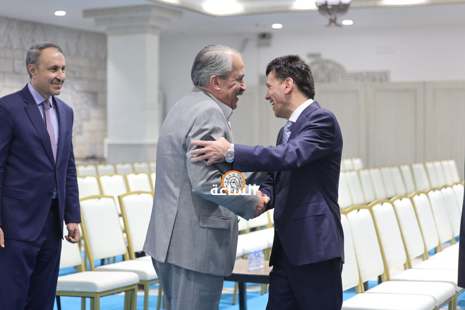 Madar Al-Saa Images 0.03243908333293588