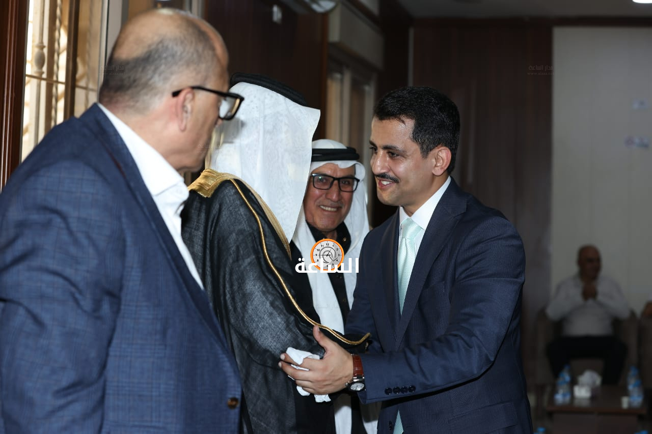 Madar Al-Saa Images 0.019253150094103666