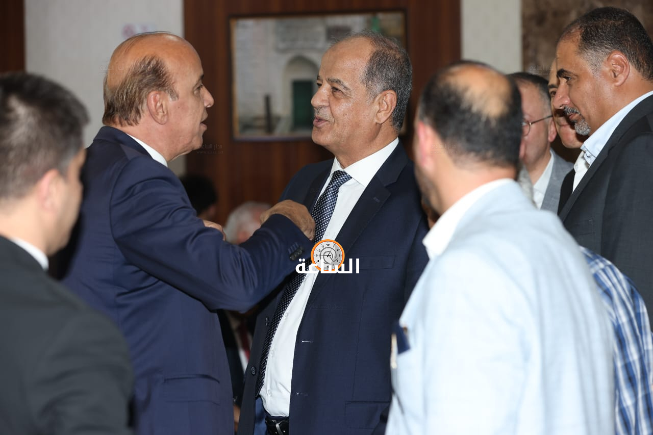 Madar Al-Saa Images 0.39139583415563395