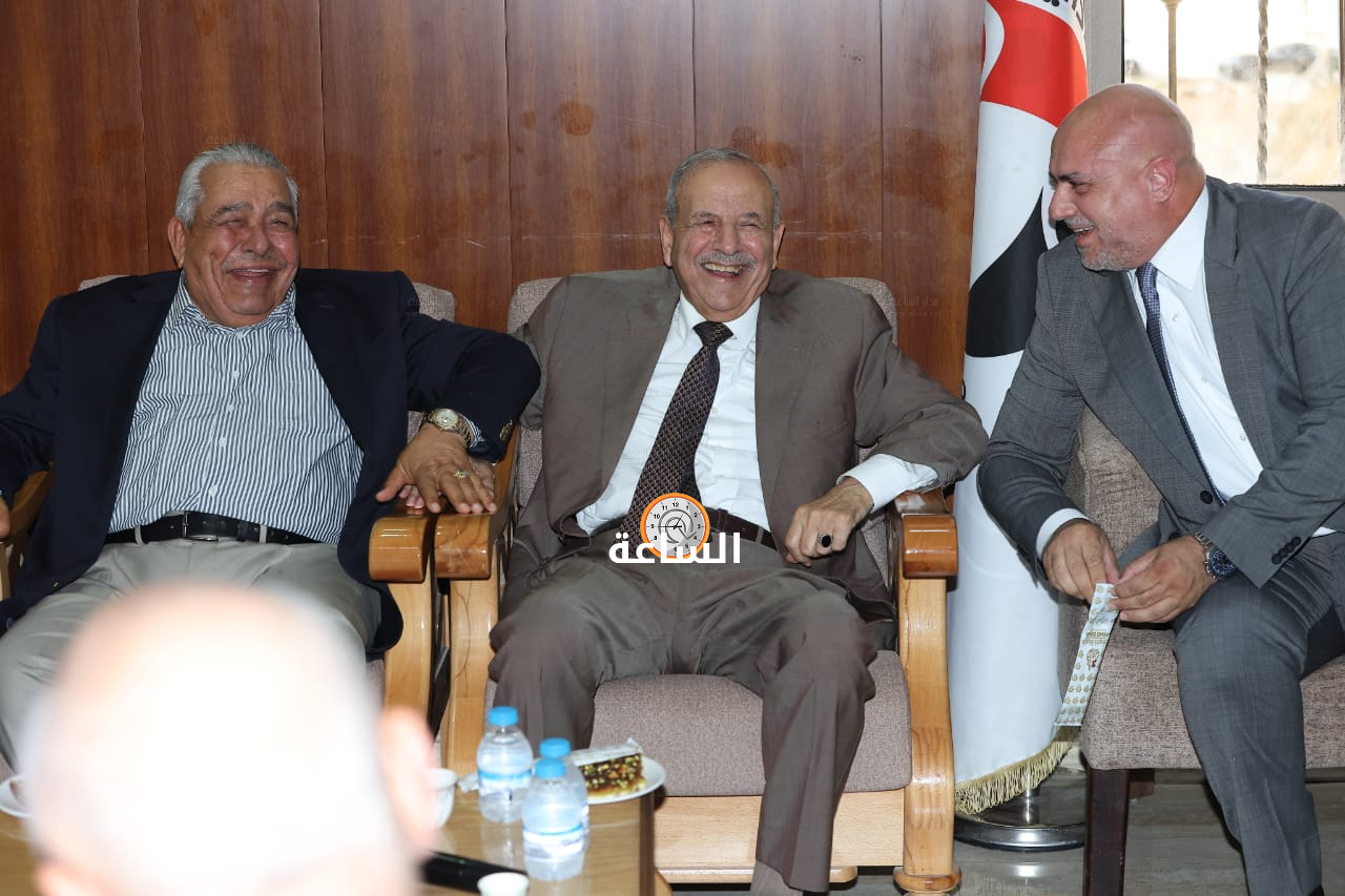 Madar Al-Saa Images 0.2909267344686476