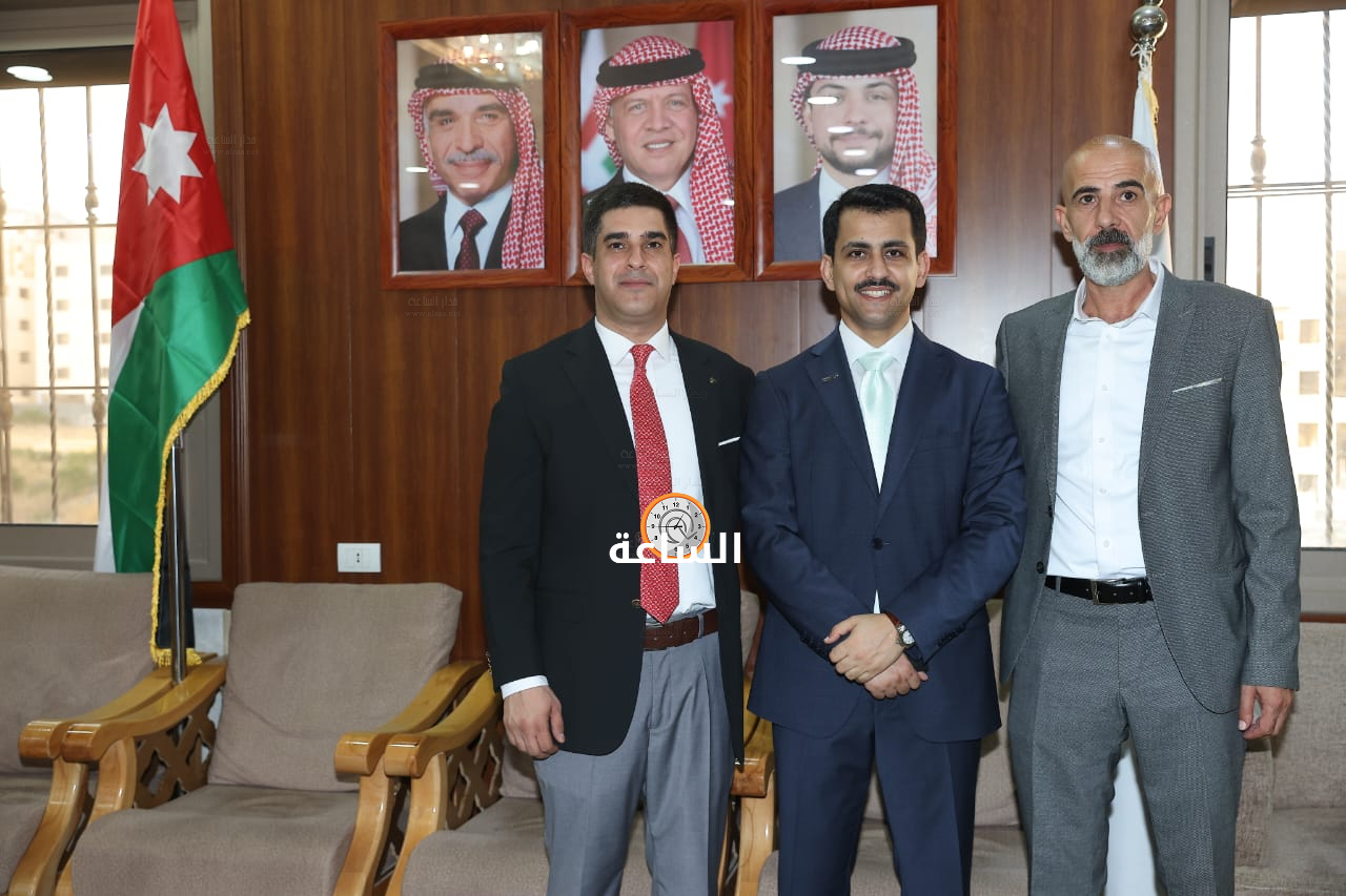 Madar Al-Saa Images 0.826353077717832