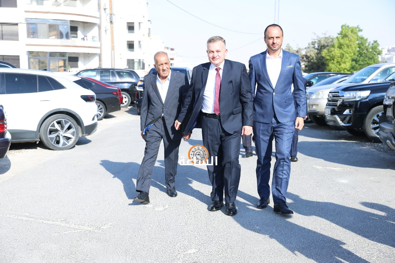 Madar Al-Saa Images 0.31418968514672063