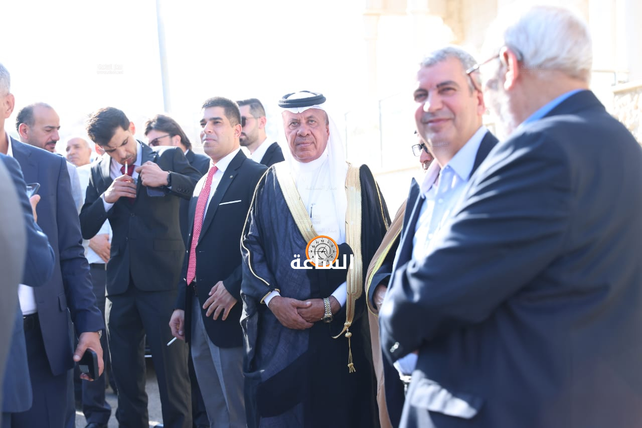 Madar Al-Saa Images 0.10702170406123501