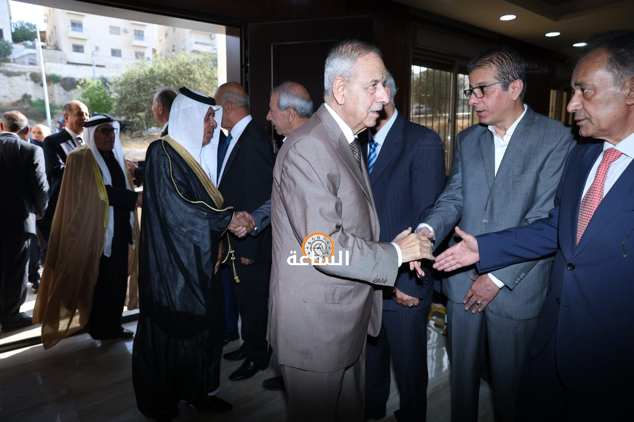 Madar Al-Saa Images 0.017676747946812843