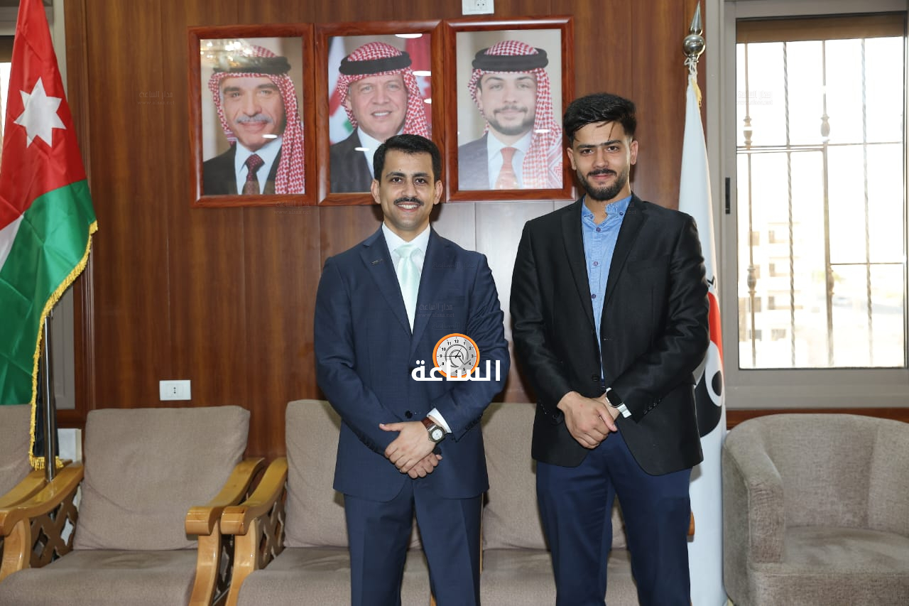 Madar Al-Saa Images 0.6760340551224857