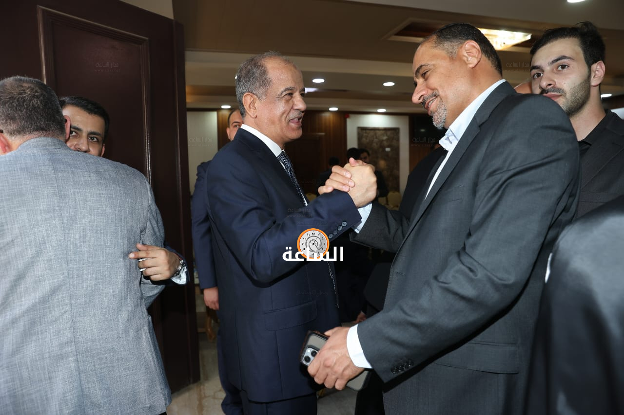 Madar Al-Saa Images 0.12285374181668274
