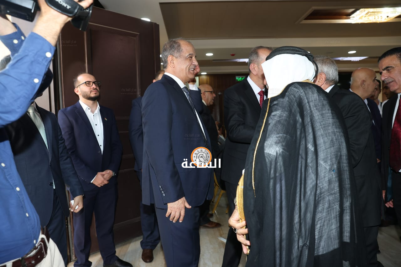 Madar Al-Saa Images 0.5054646166167328