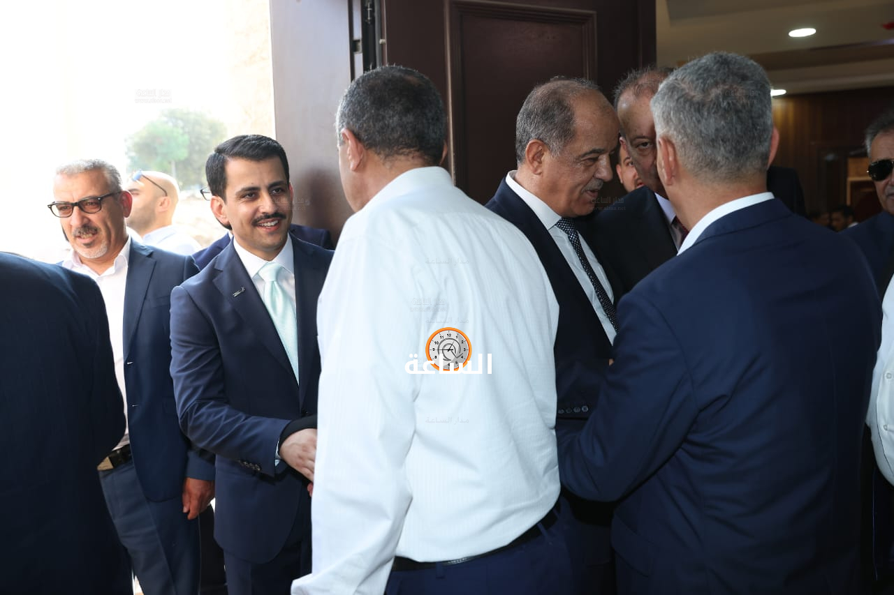 Madar Al-Saa Images 0.66987031130619