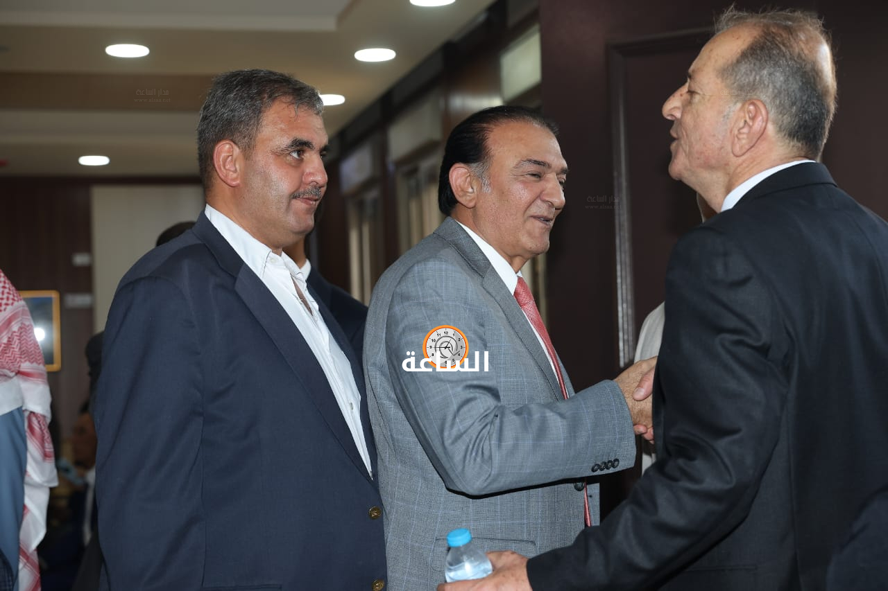 Madar Al-Saa Images 0.8395443575117415
